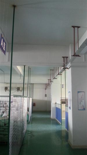 倉(cāng)庫(kù)一角